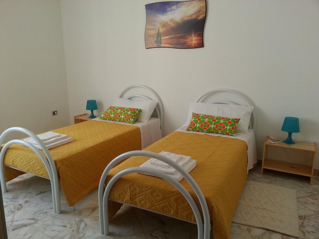 La Via Del Mare - Acireale Centro Storico公寓 客房 照片
