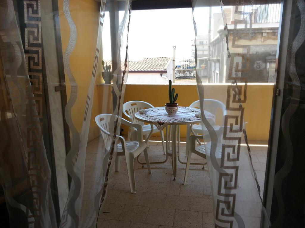 La Via Del Mare - Acireale Centro Storico公寓 客房 照片