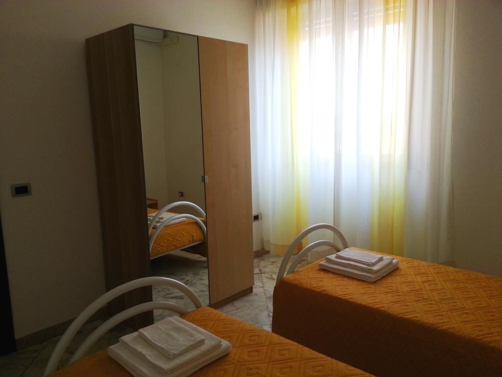 La Via Del Mare - Acireale Centro Storico公寓 客房 照片